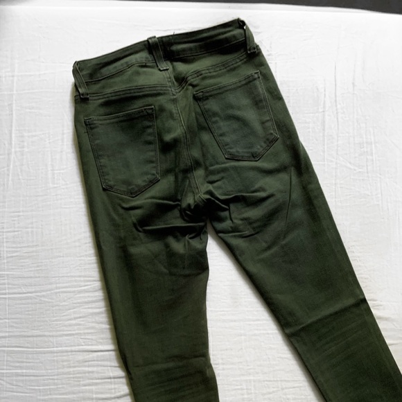 Green Jeans - Picture 7 of 8